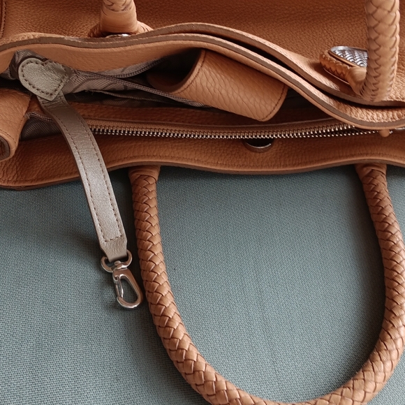 Ladies BrightonHandbag - Picture 11 of 13